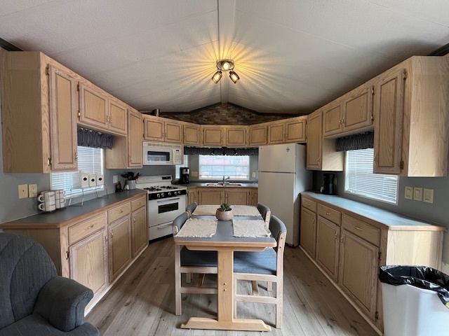 2795 East 28th Road Marseilles, IL 61341 - Photo 10 of 63