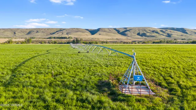 $2,250,000 | 14530 Rutherford Road, Yakima, WA 98903