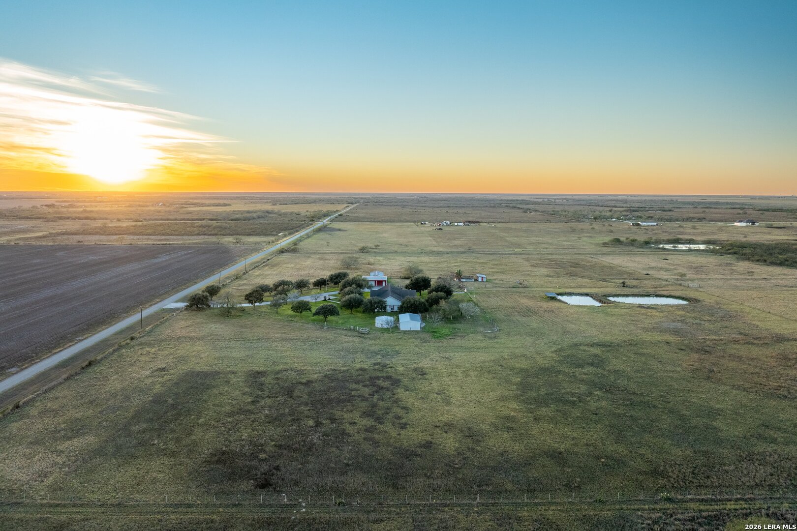 840 County Road 2250 Riviera, TX 78379 - Photo 44 of 45 a view of an ocean and beach
