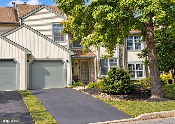 $2,975 | 23 Laurel Circle, Newtown, PA 18940