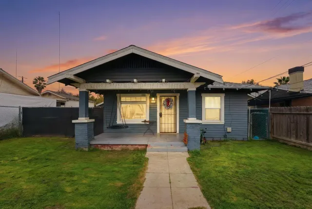 $299,000 | 1426 East Patterson Avenue, Fresno, CA 93728