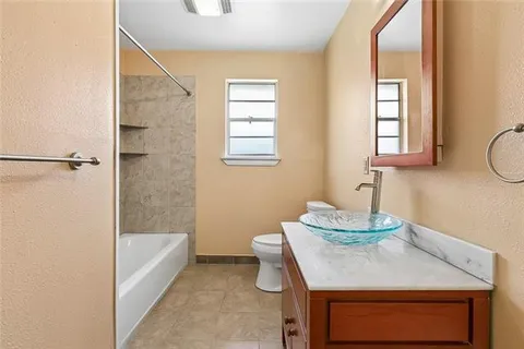 $340,000 | 1820 West Esplanade Avenue, Metairie, LA 70005