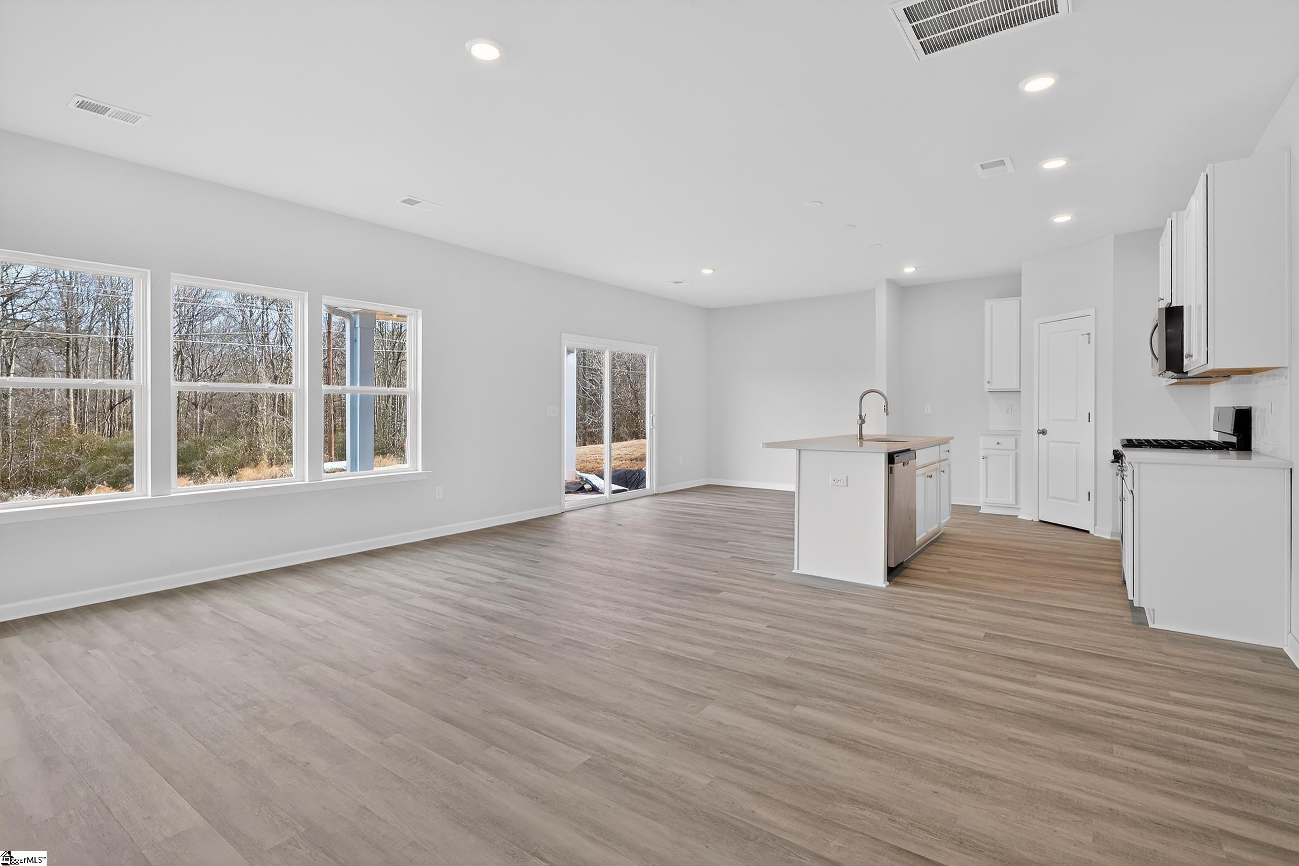 101 Leacock Drive Fountain Inn, SC 29644 - Photo 1 of 32