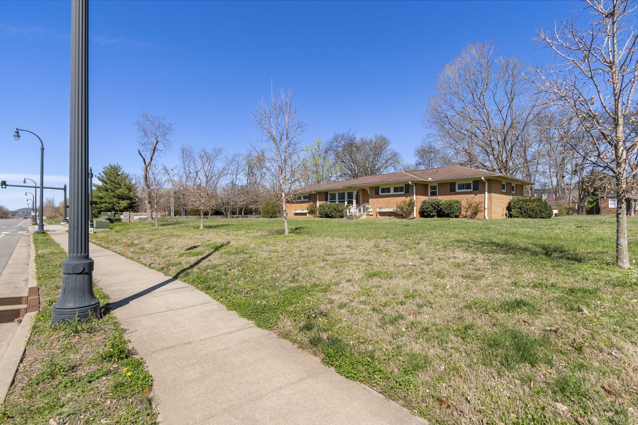 710 Hillsboro Road Franklin, TN 37064 - Photo 7 of 48 Gallery Image 7