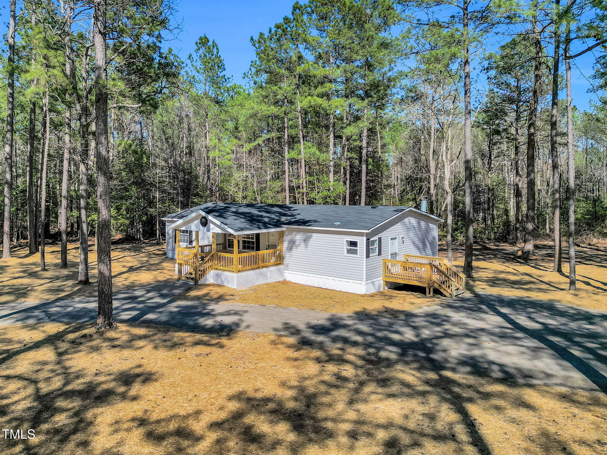 4683 Edwards Road Sanford, NC 27332 - Photo 32 of 41 31-web-or-mls-DJI_0051