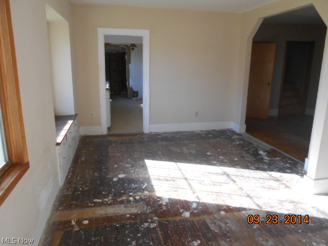 4458 Johnson Road Barberton, OH 44203 - Photo 4 of 10 Gallery Image 4