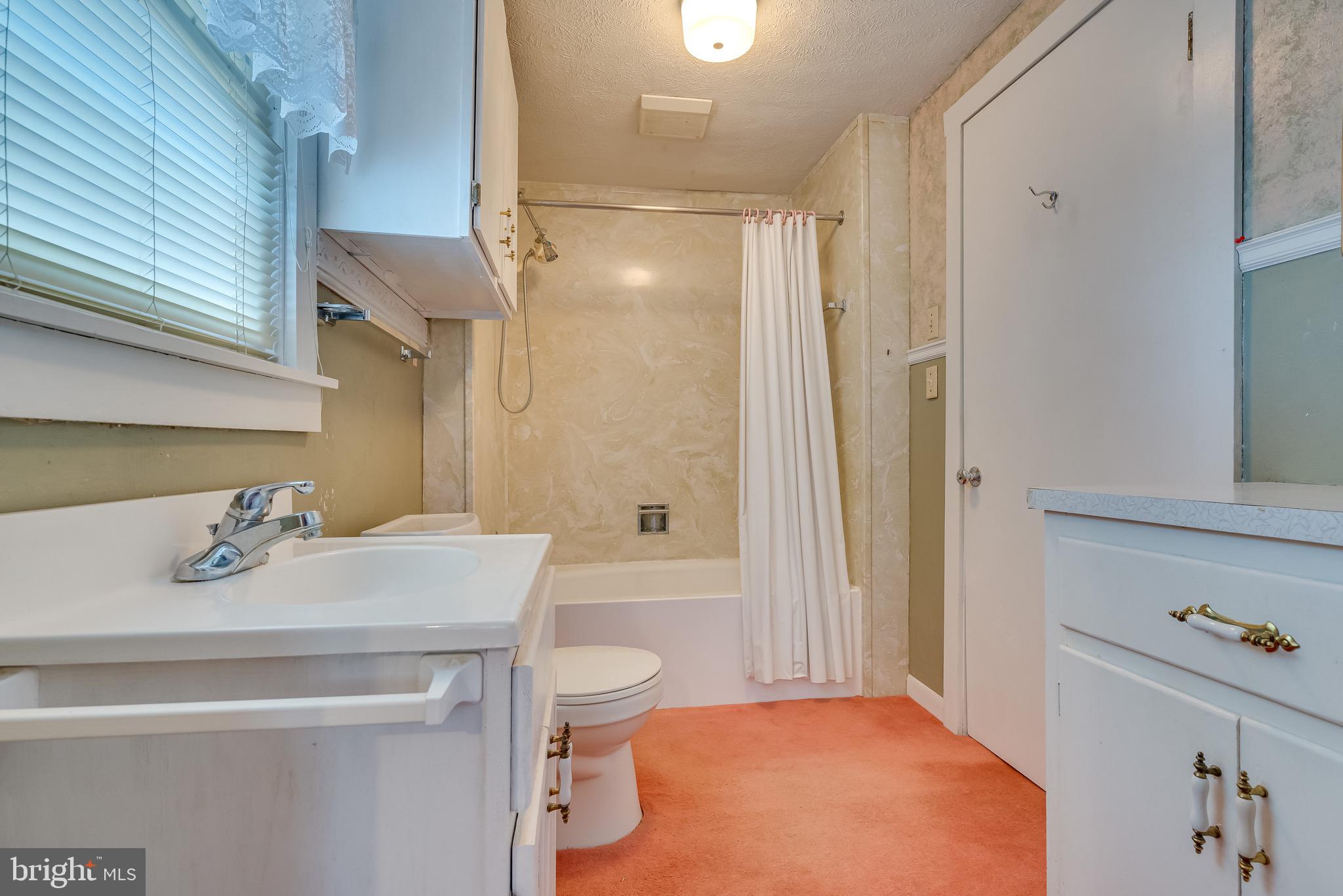 911 Keyes Ferry Road Charles Town, WV 25414 - Photo 16 of 97 Gallery Image 16