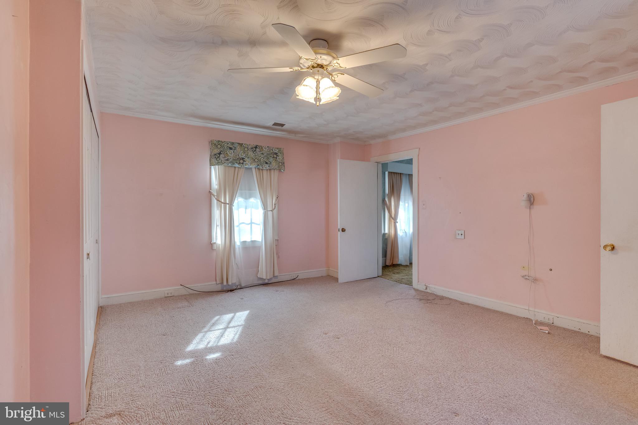 911 Keyes Ferry Road Charles Town, WV 25414 - Photo 28 of 97 Gallery Image 28