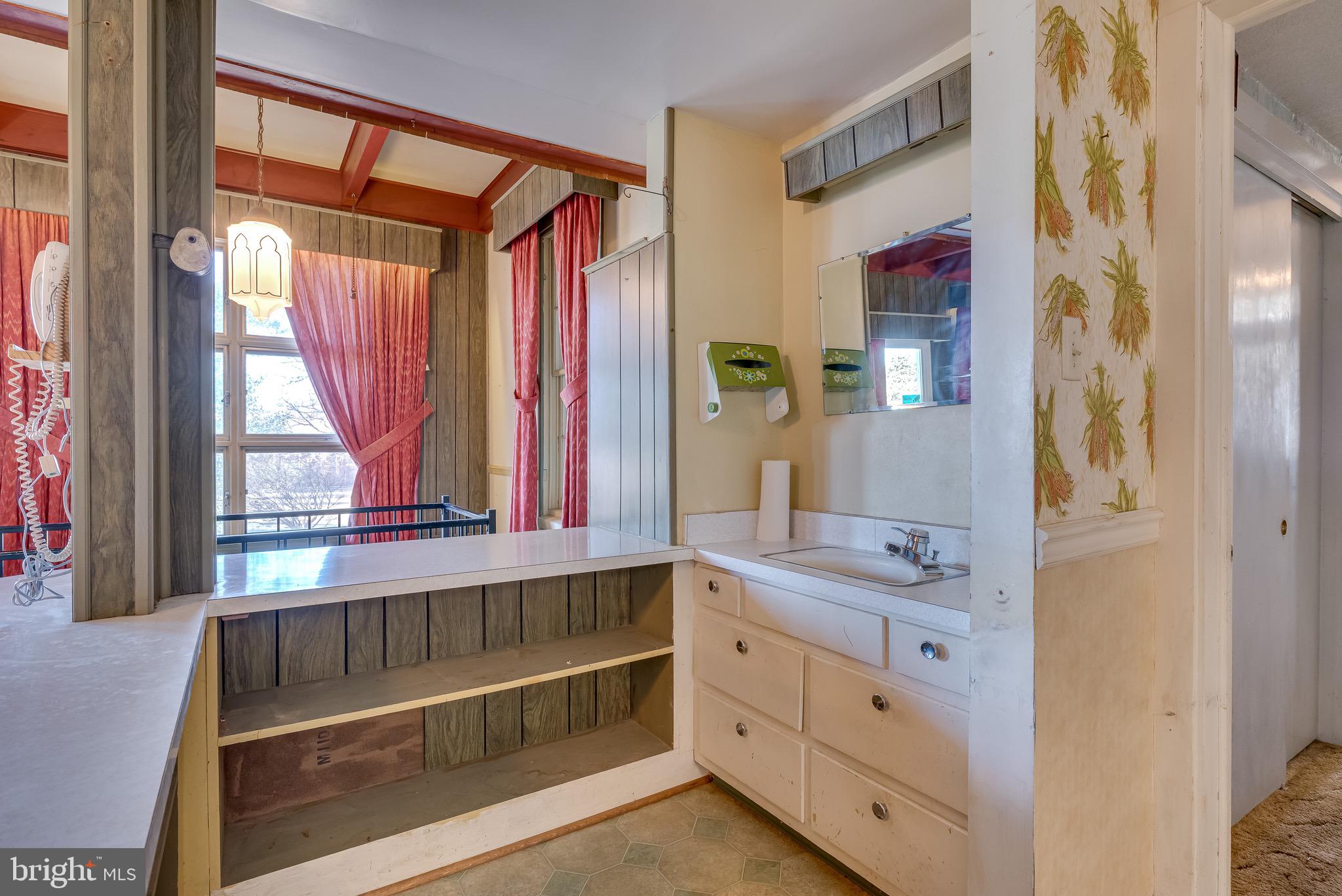 911 Keyes Ferry Road Charles Town, WV 25414 - Photo 40 of 97 Gallery Image 40
