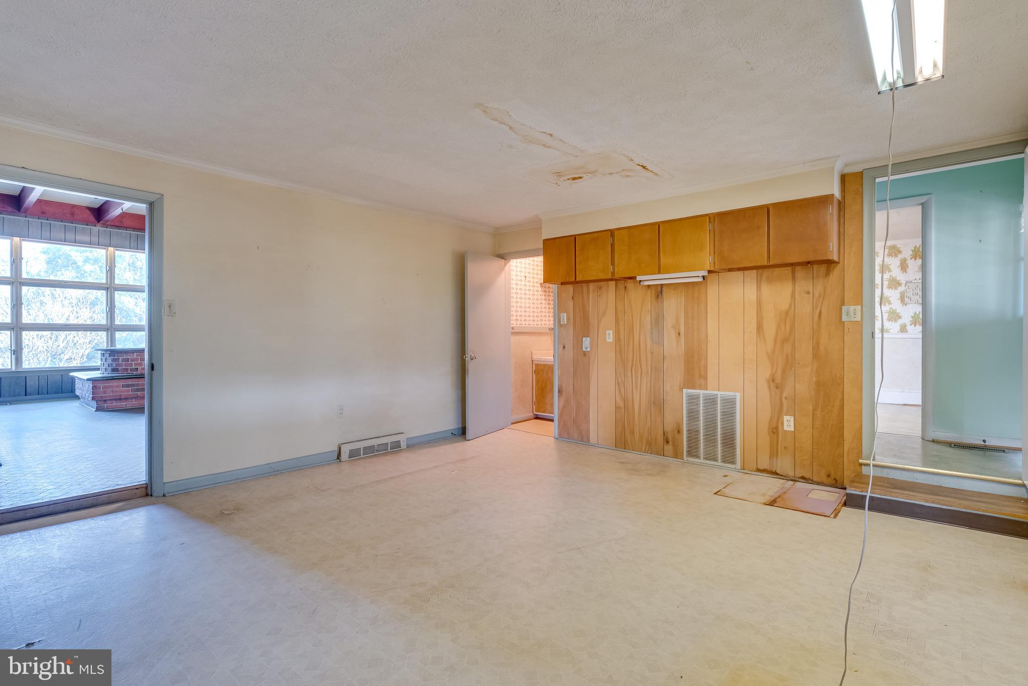 911 Keyes Ferry Road Charles Town, WV 25414 - Photo 42 of 97 Gallery Image 42