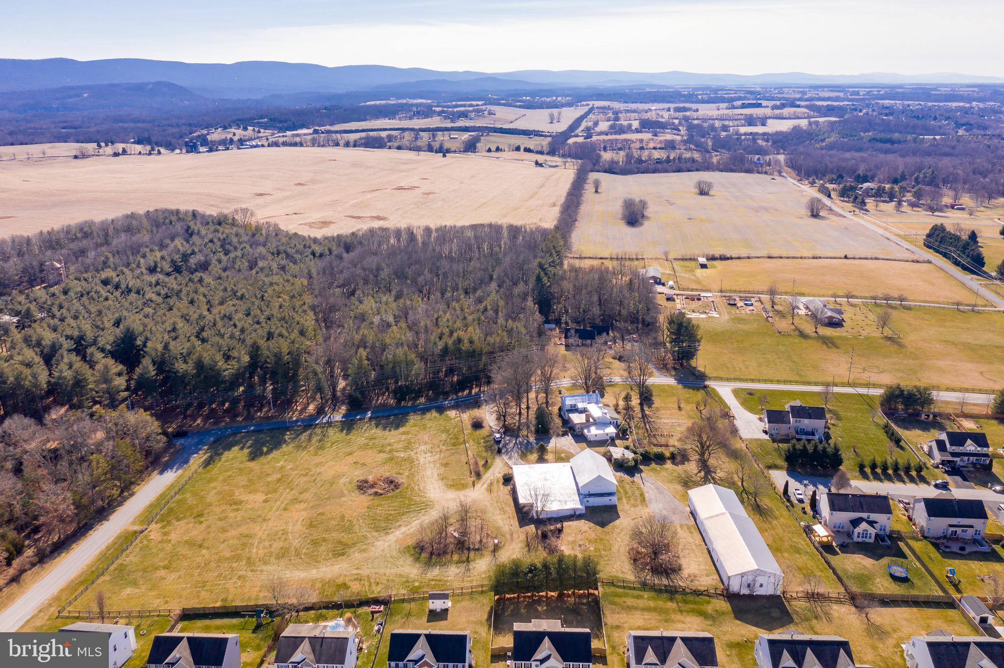 911 Keyes Ferry Road Charles Town, WV 25414 - Photo 86 of 97 Gallery Image 86