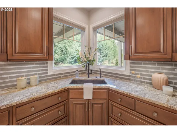 $2,099,000 | 3689 Marcella Drive, Eugene, OR 97408