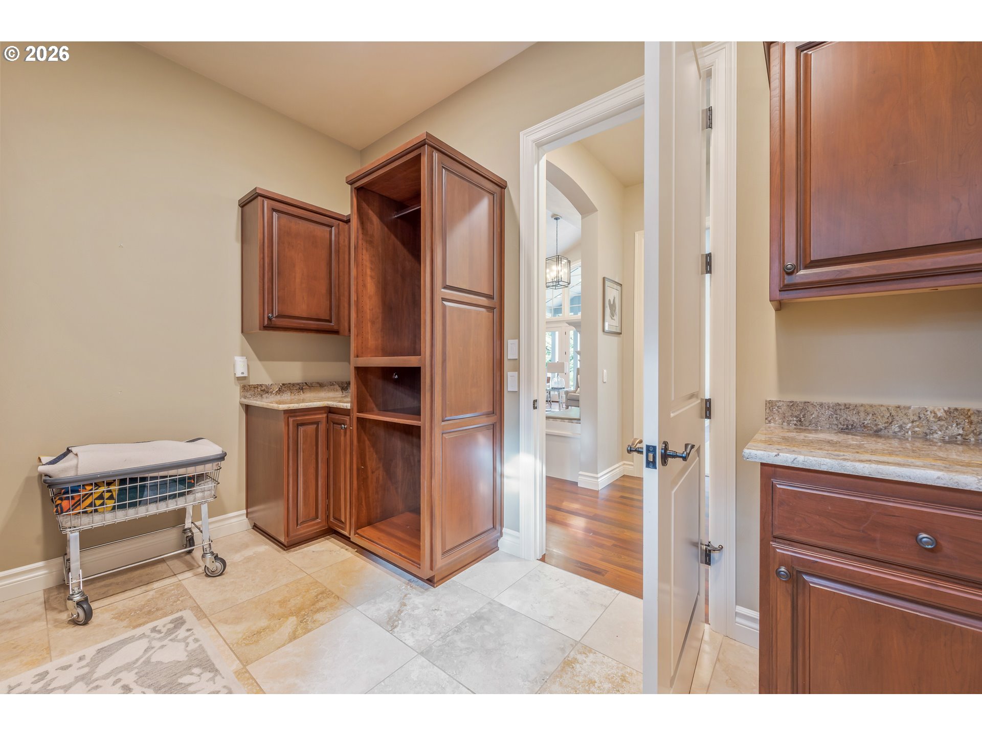 3689 Marcella Drive Eugene, OR 97408 - Photo 27 of 48