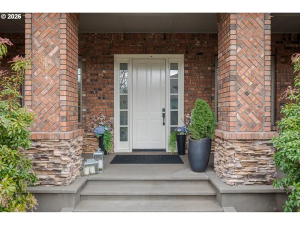 $2,099,000 | 3689 Marcella Drive, Eugene, OR 97408