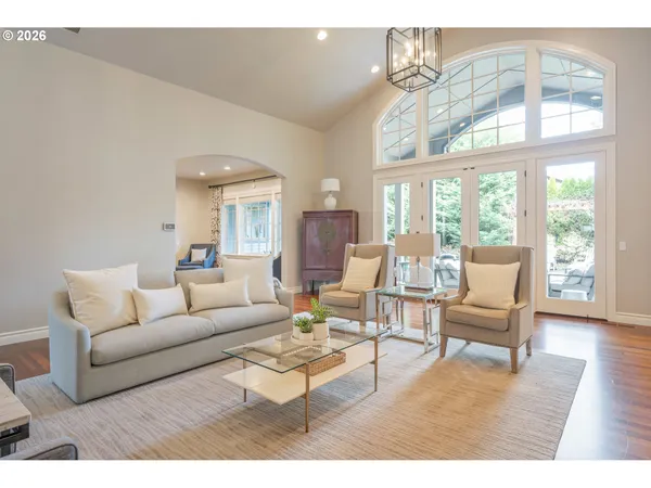 $2,099,000 | 3689 Marcella Drive, Eugene, OR 97408