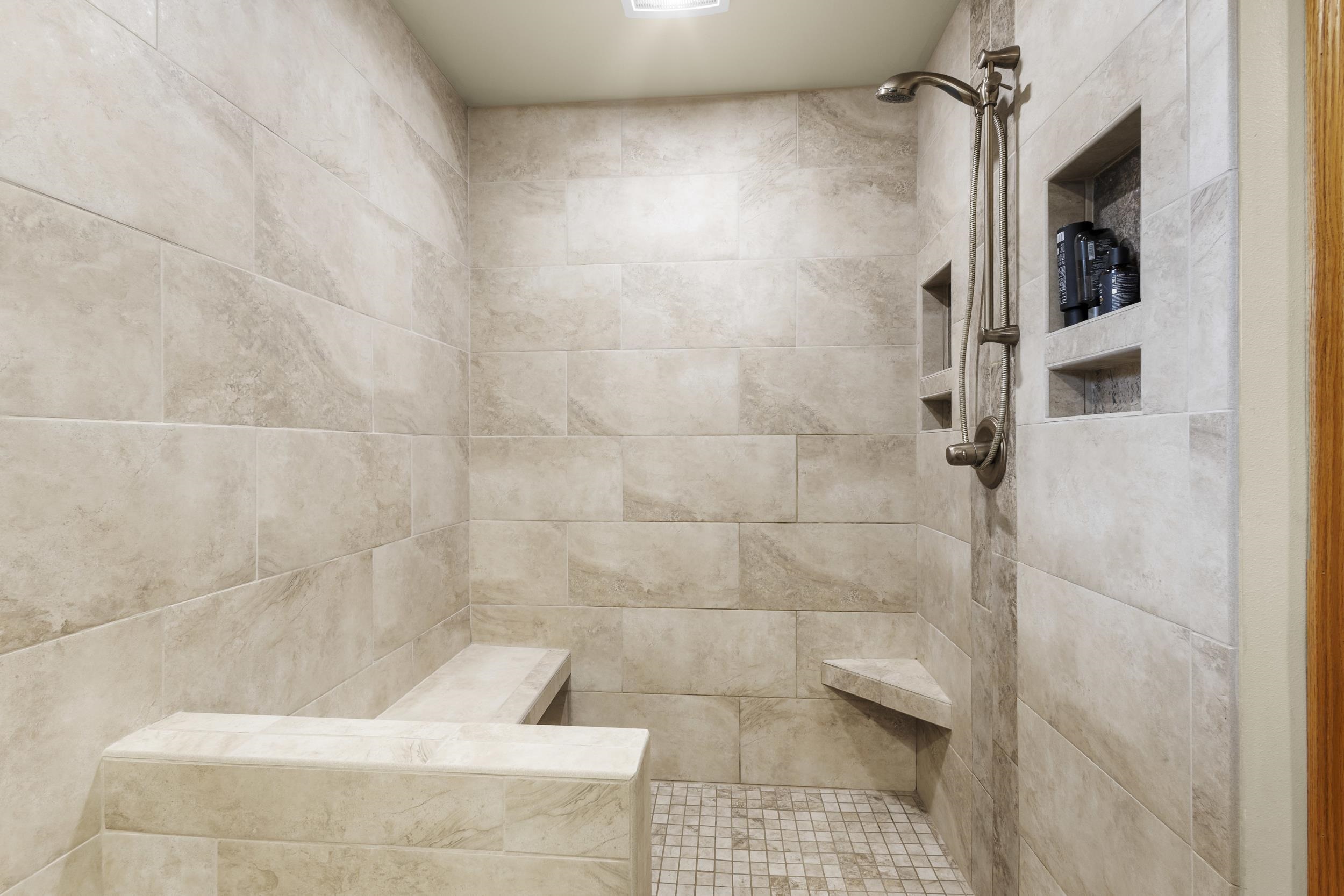 6682 Glenview Road DeForest, WI 53532 - Photo 17 of 40 Gallery Image 17