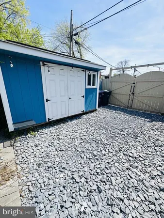 $3,650 | 1911 D Street Northeast, Washington, DC 20002