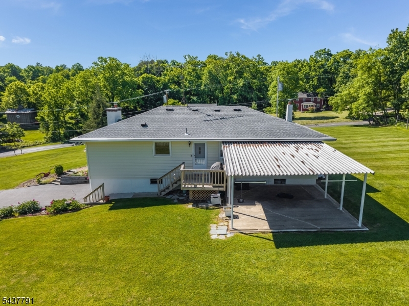 24 Hardscrabble Hill Road Flemington, NJ 08822 - Photo 23 of 35