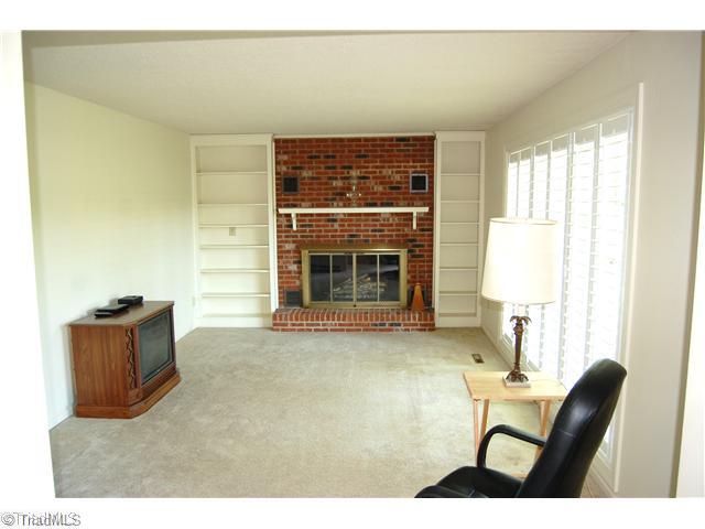 6051 Whites Chapel Road Staley, NC 27355 - Photo 2 of 15 Living Room.