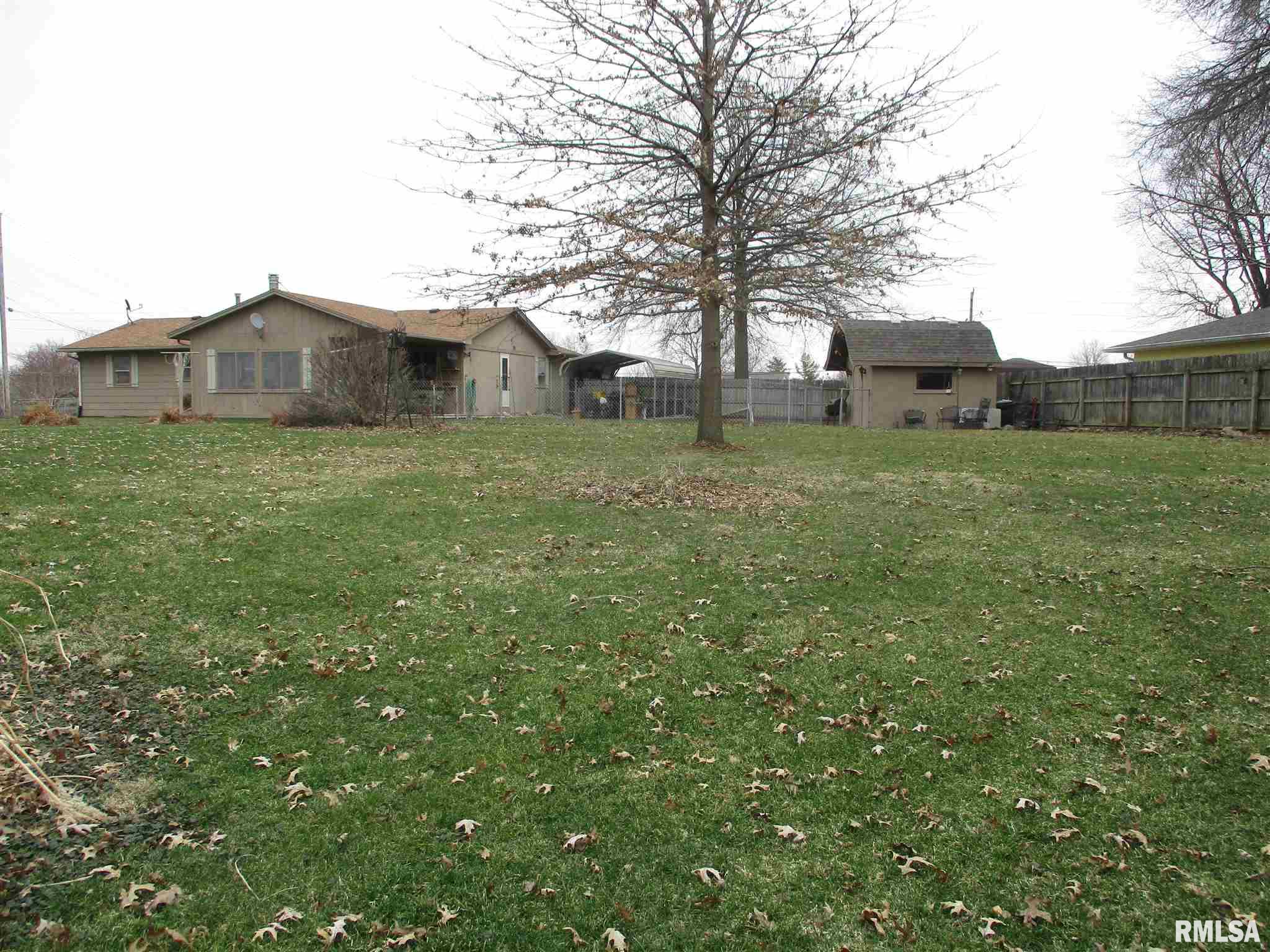 8506 Ridgewood Road Rock Island, IL 61201 - Photo 28 of 33