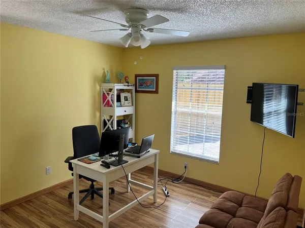 $1,750 | 3731 Cheltenham Drive, Palm Harbor, FL 34684