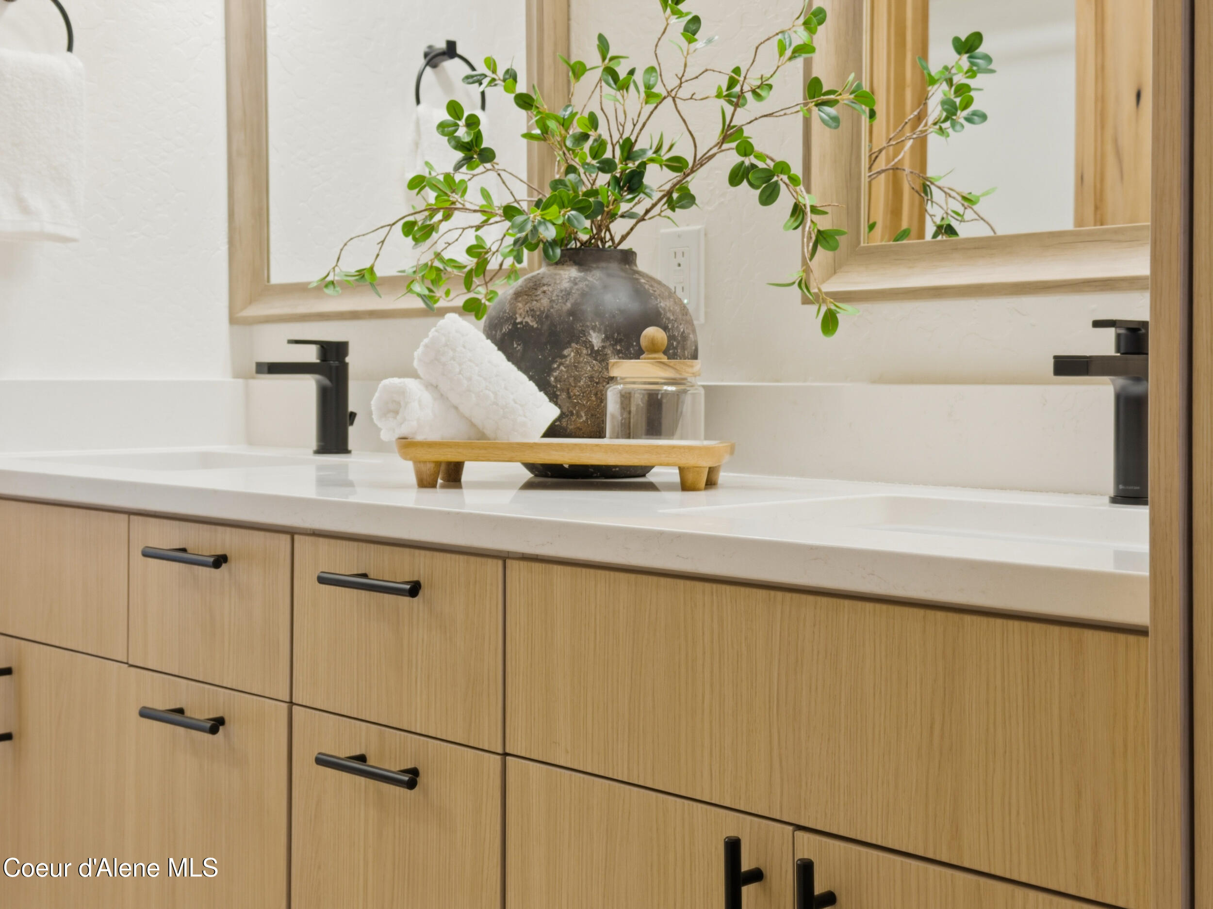 3596 Blaze Loop Post Falls, ID 83854 - Photo 29 of 46 27_img_1952