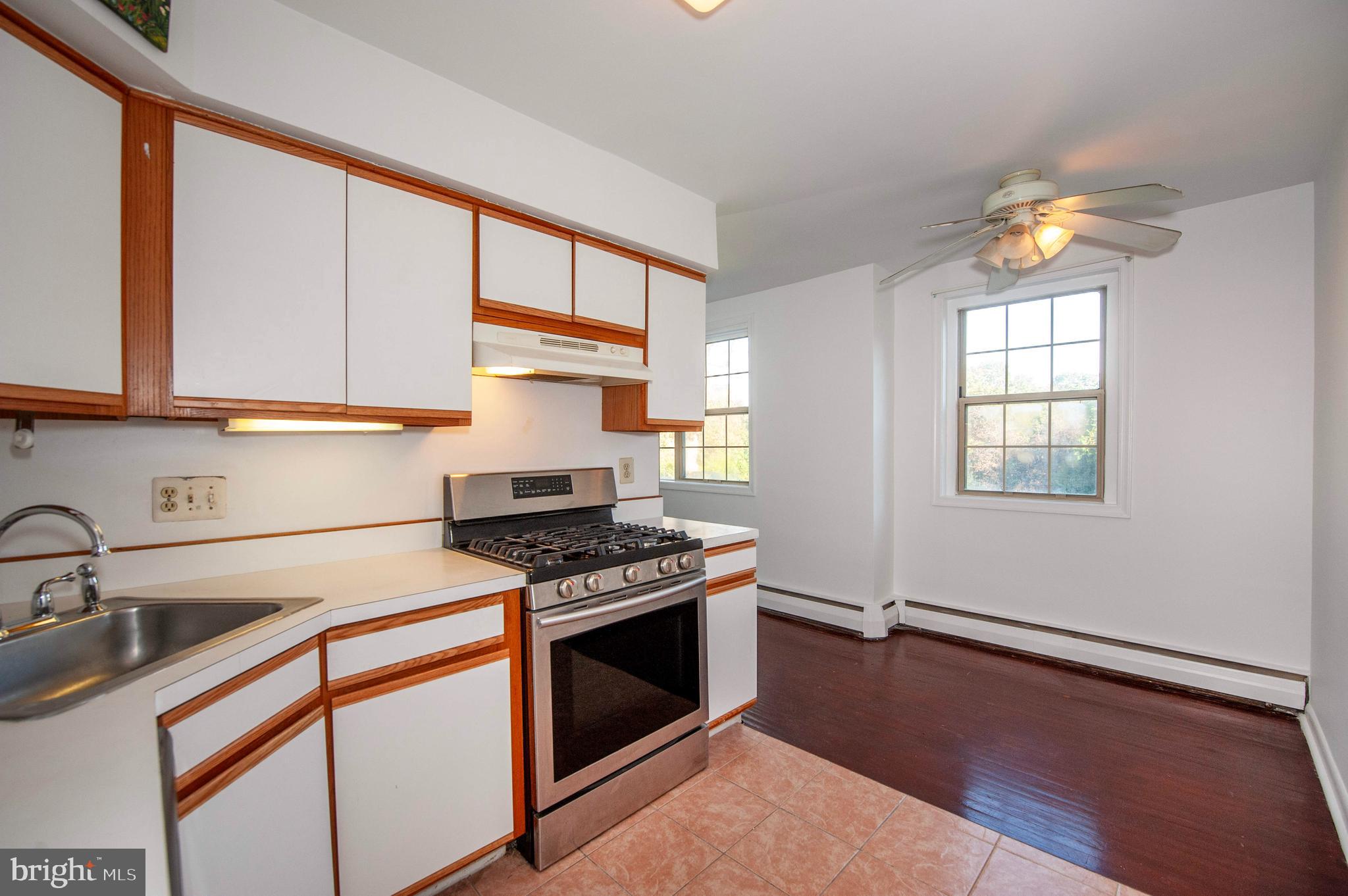 383 Lakeside Road, Unit 201 Ardmore, PA 19003 - Photo 14 of 22
