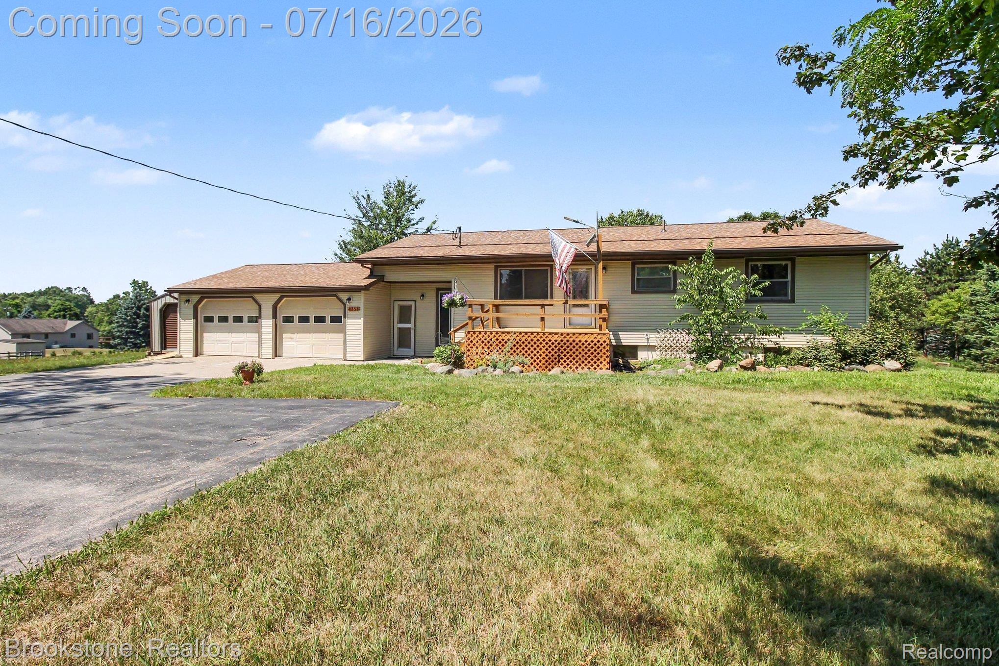 4555 Lonsberry Road Columbiaville, MI 48421 - Photo 26 of 29 030_file_4924.jpg