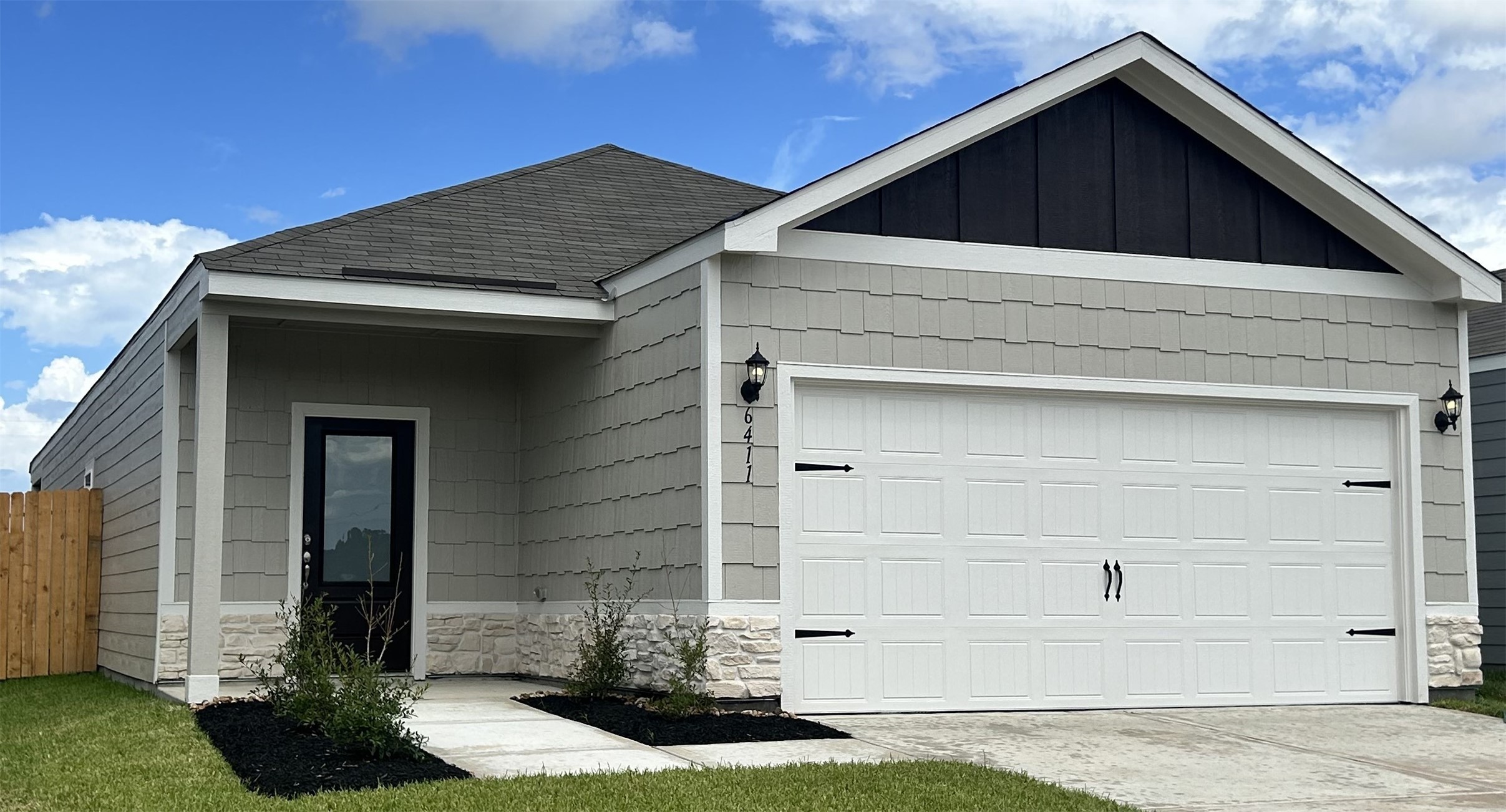 6411 Winter Elm Street Houston, TX 77048 - Photo 7 of 7 The Dogwood floor plan has beautiful stone detailing on the façade of the home.