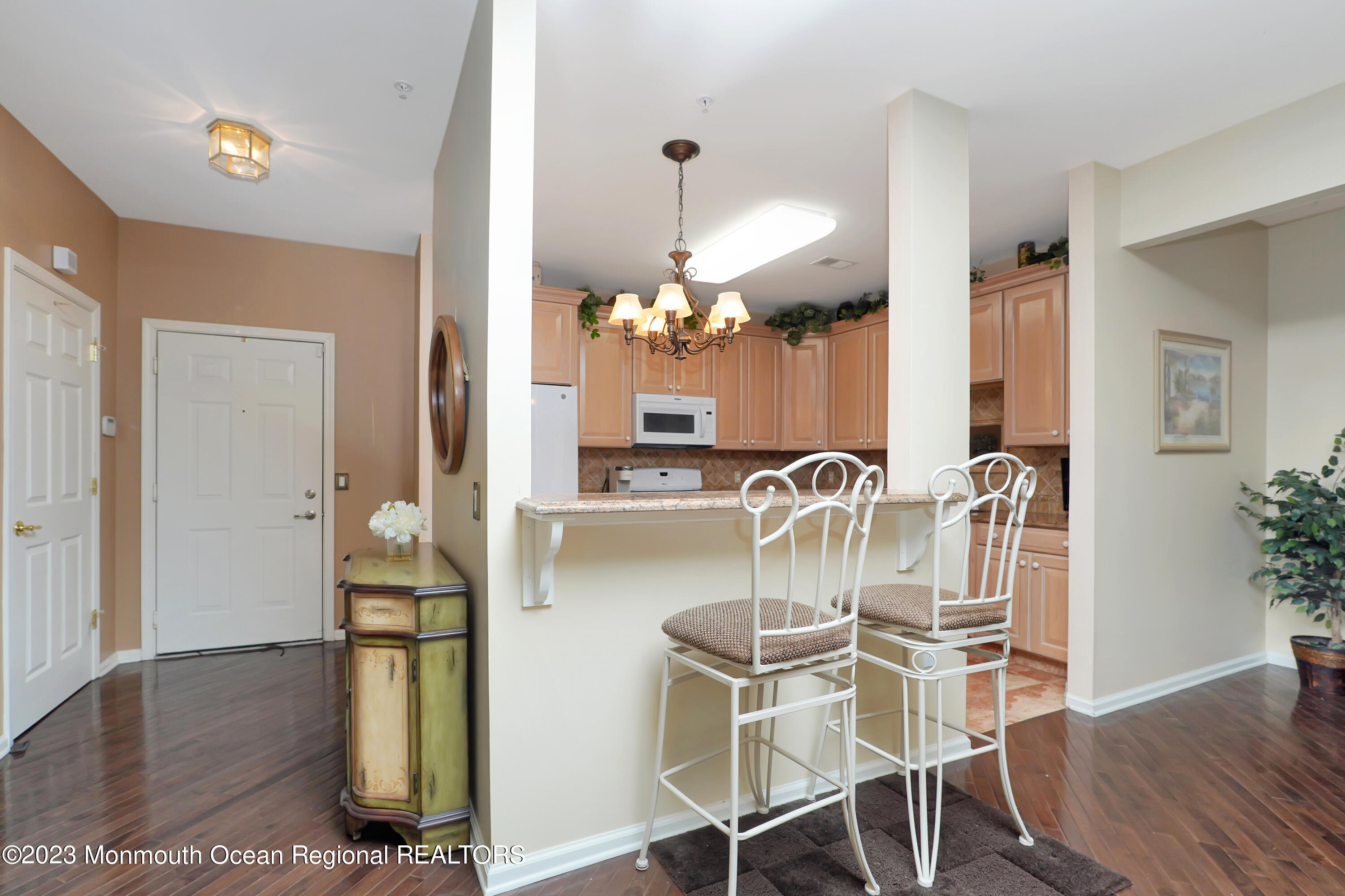 211 Potts Road Morganville, NJ 07751 - Photo 7 of 29 007