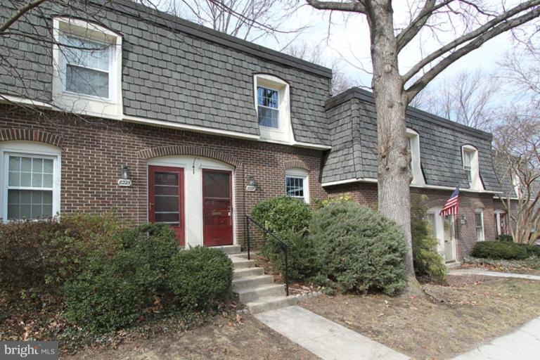 8227 Tory Road, Unit 153 Springfield, VA 22152 - Photo 1 of 1 Exterior (Main)