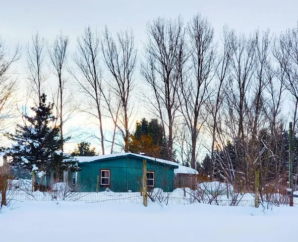 $180,000 | 9866 Erdman Road, Onekama, MI 49675