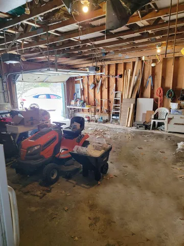 $180,000 | 9866 Erdman Road, Onekama, MI 49675