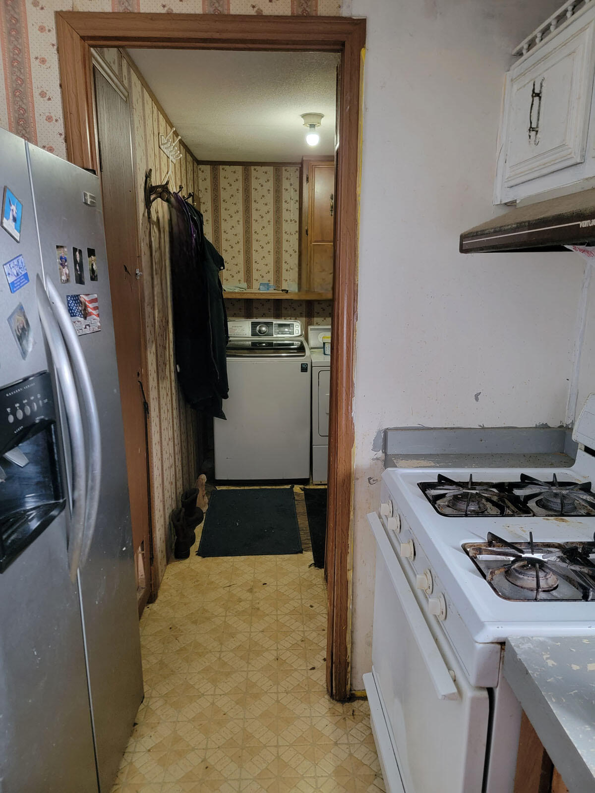 9866 Erdman Road Onekama, MI 49675 - Photo 40 of 48 washer