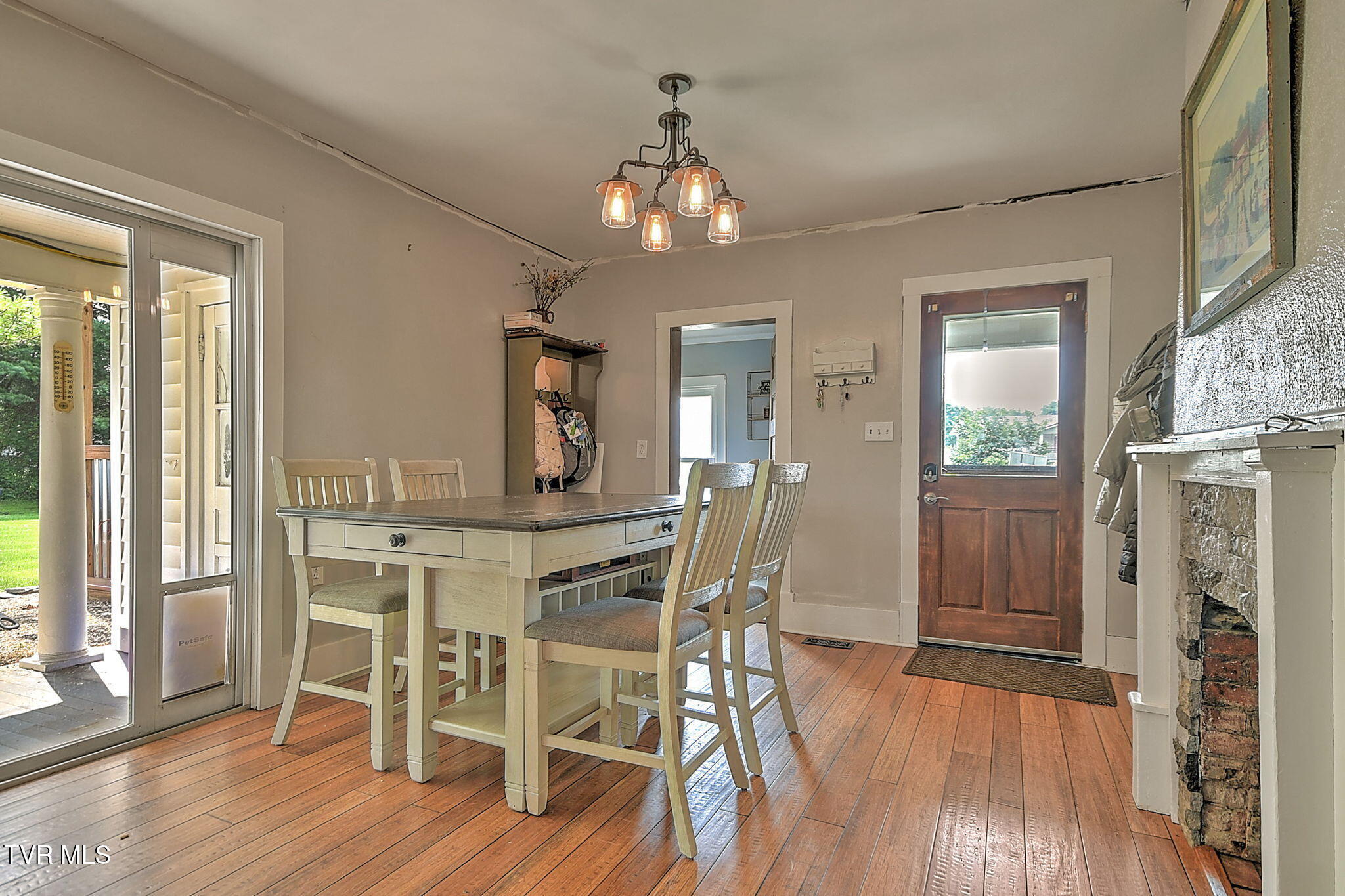 310 Hugh Cox Road Gray, TN 37615 - Photo 8 of 42 23352