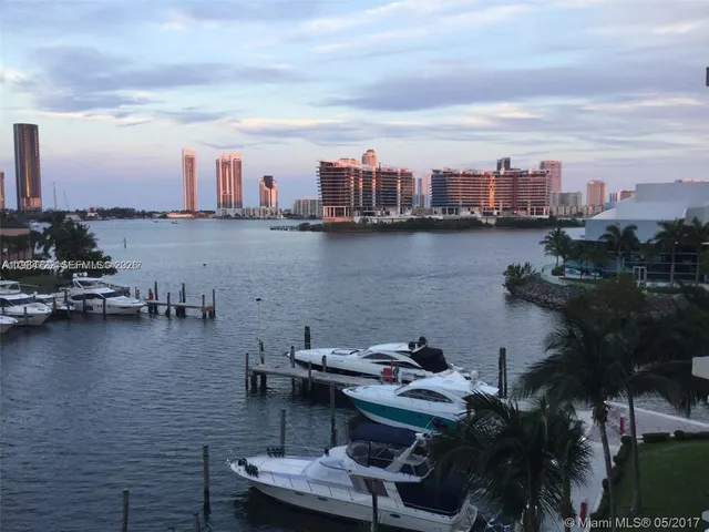 $5,100 | 3330 Northeast 190th Street, Unit 1117, Aventura, FL 33180