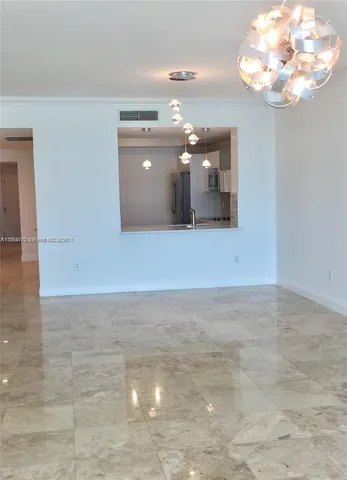 $5,100 | 3330 Northeast 190th Street, Unit 1117, Aventura, FL 33180