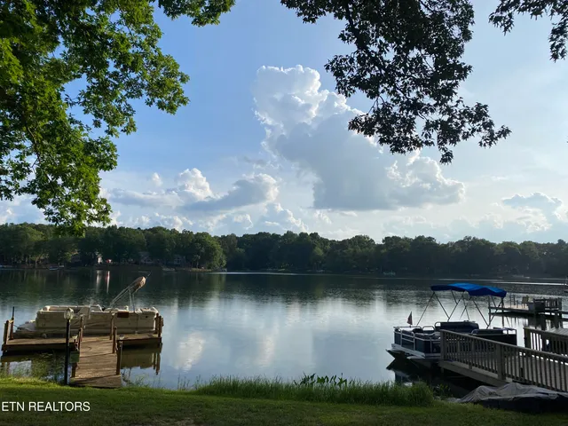 $1,150 | 6 Lakeshore Court, Unit 97, Crossville, TN 38558