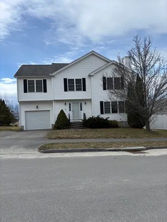 $4,000 | 13 Navajo Road, Worcester, MA 01606