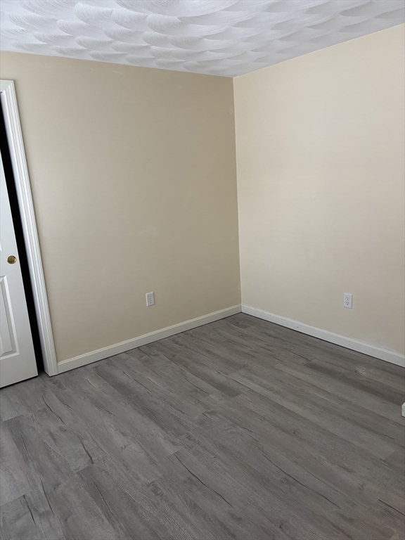 13 Navajo Road Worcester, MA 01606 - Photo 12 of 14
