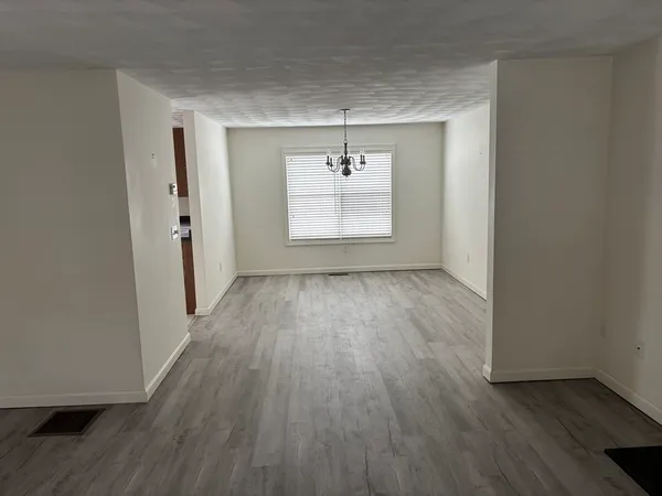 $4,000 | 13 Navajo Road, Worcester, MA 01606