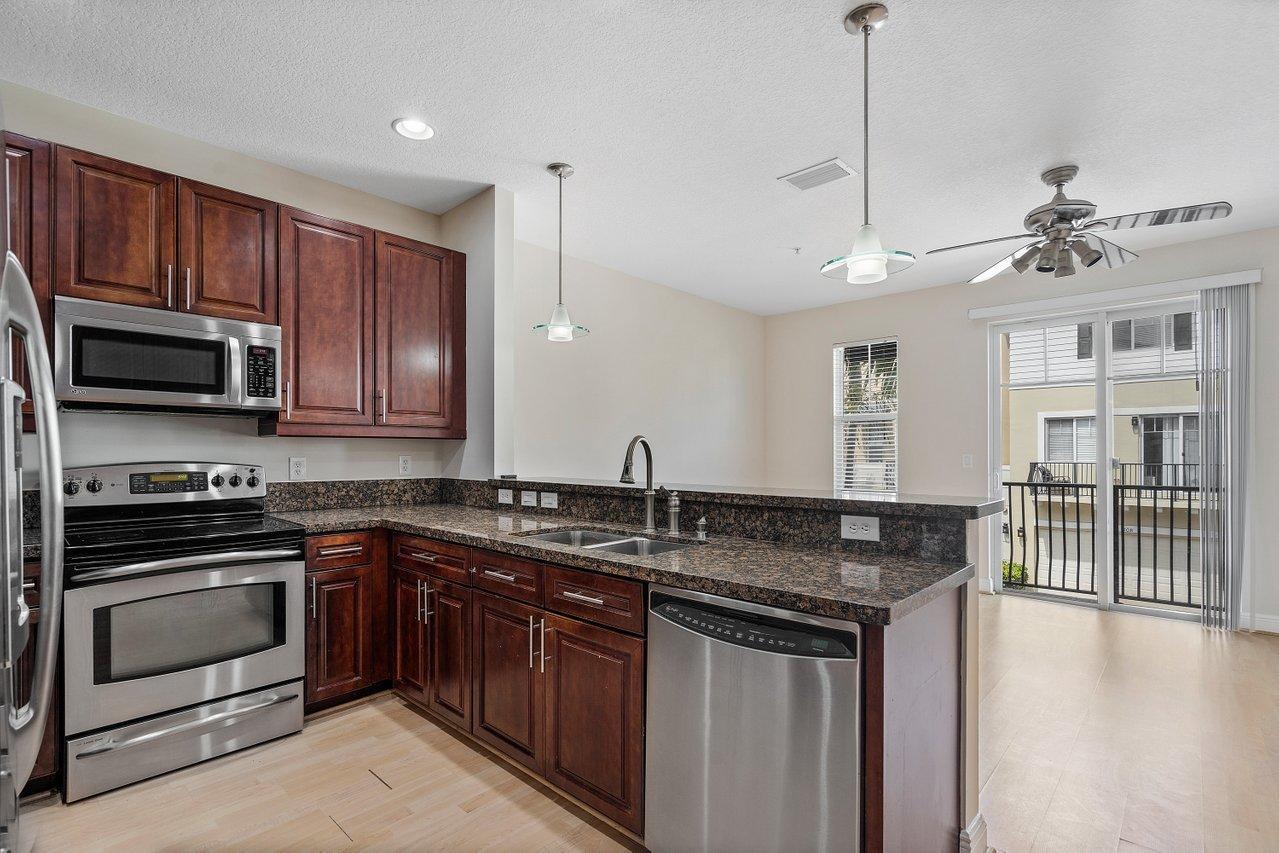 609 Northwest 38th Circle Boca Raton, FL 33431 - Photo 12 of 40 012-609Northwest38thCircle-BocaRaton-FL-