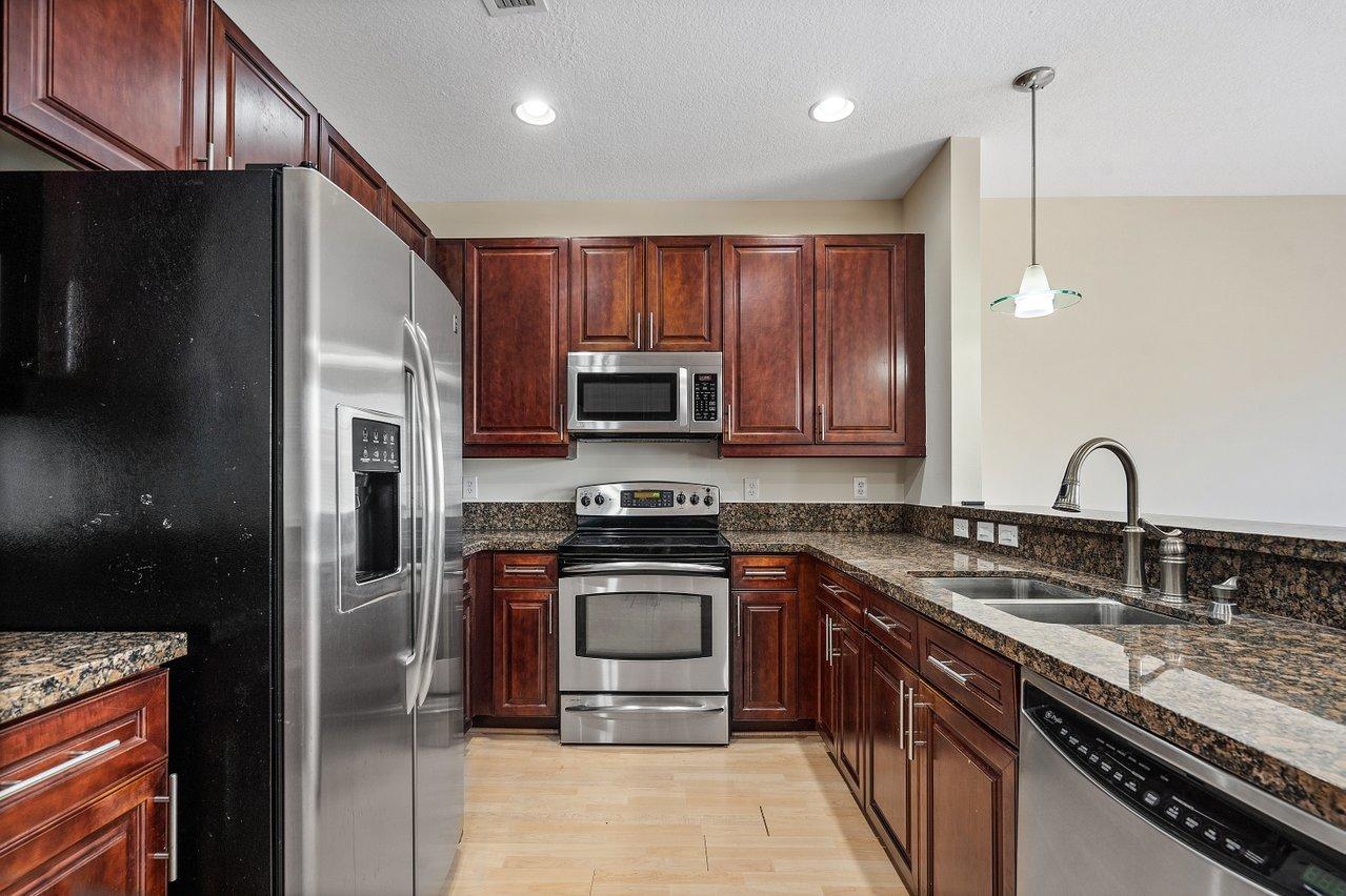 609 Northwest 38th Circle Boca Raton, FL 33431 - Photo 14 of 40 014-609Northwest38thCircle-BocaRaton-FL-