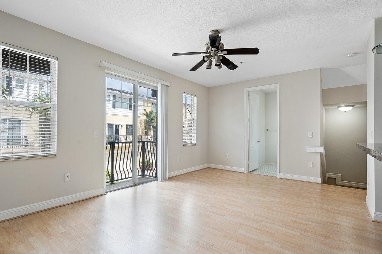 609 Northwest 38th Circle Boca Raton, FL 33431 - Photo 17 of 40 009-609Northwest38thCircle-BocaRaton-FL-
