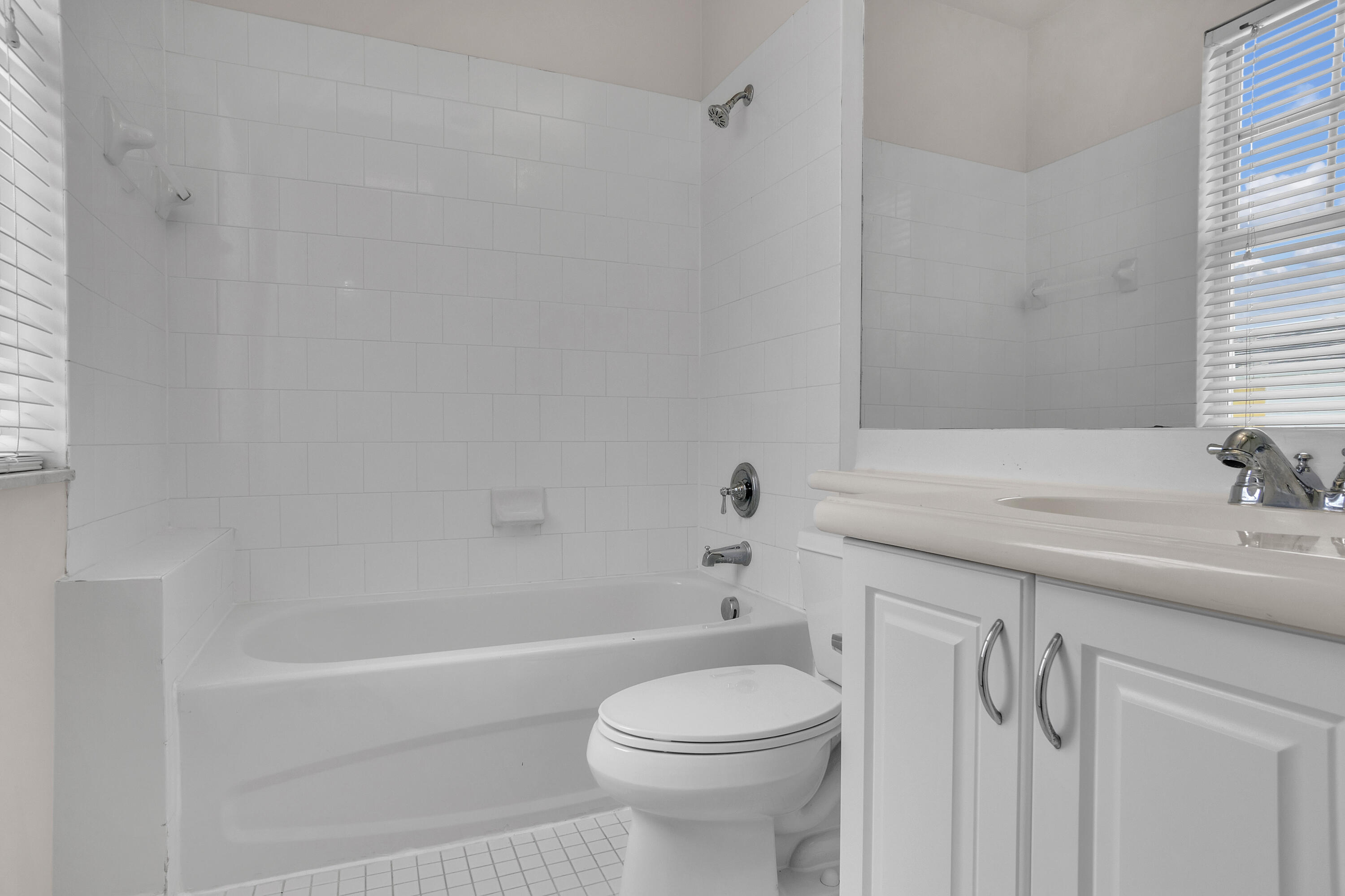 609 Northwest 38th Circle Boca Raton, FL 33431 - Photo 24 of 40 DSC_4179
