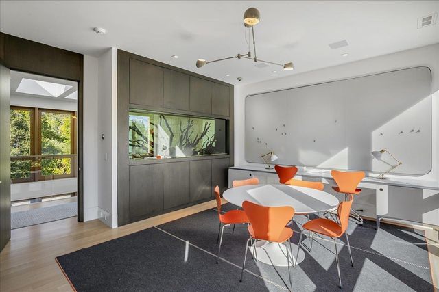 $30,250,000 | 72 Barry Lane, Atherton, CA 94027