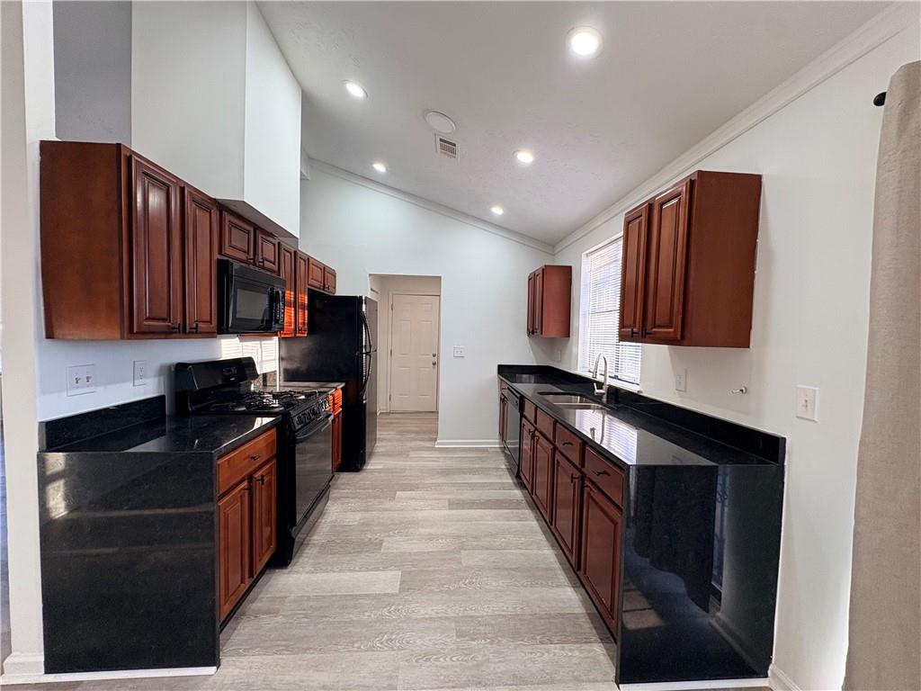 3929 Flakes Mill Road Decatur, GA 30034 - Photo 7 of 12