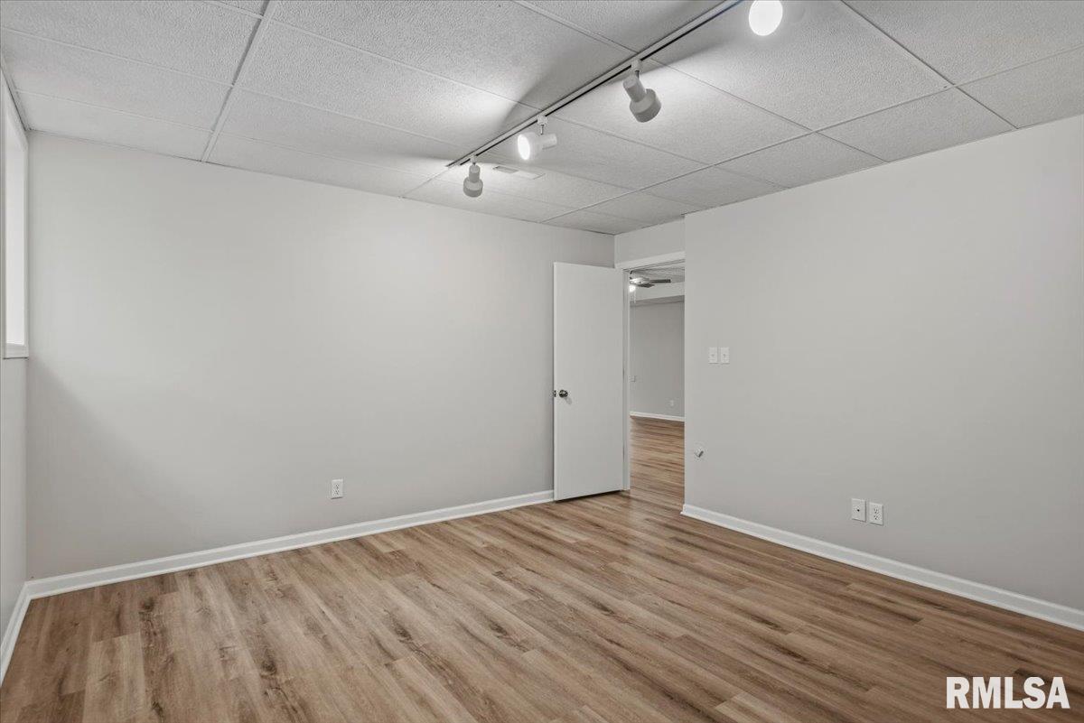 1904 Oak Creek Road Springfield, IL 62704 - Photo 75 of 90 Gallery Image 75