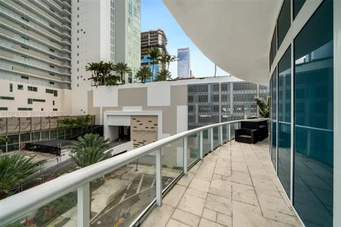 $849,000 | 480 Northeast 30th Street, Unit 501, Miami, FL 33137