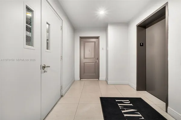 $779,000 | 480 Northeast 30th Street, Unit 501, Miami, FL 33137